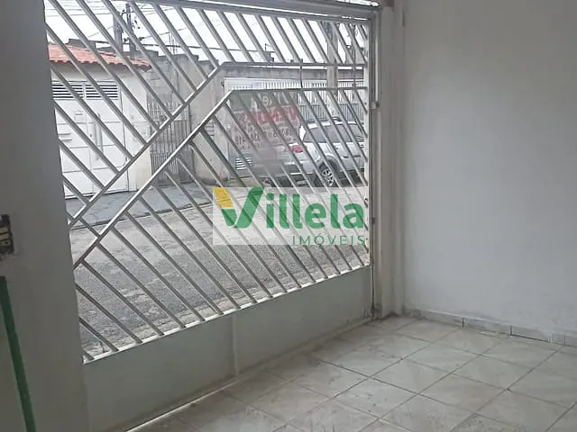 Sobrado 4 quartos e 2 banheiros, à venda, no bairro Vila Monteiro em Poá