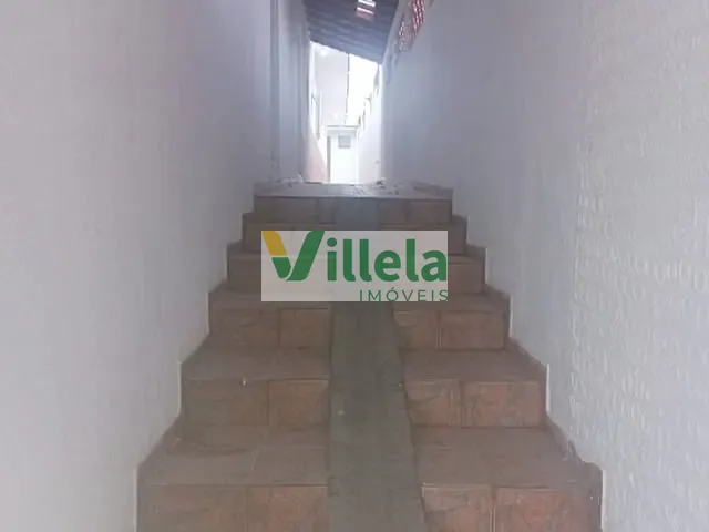 Sobrado 4 quartos e 2 banheiros, à venda, no bairro Vila Monteiro em Poá