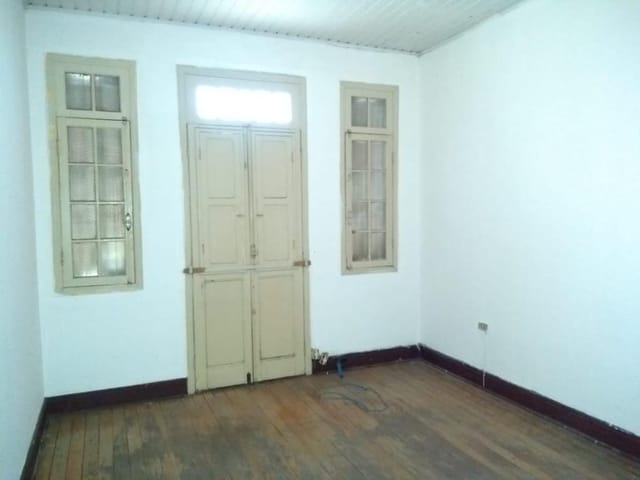 Foto do Sobrado - Sobrado de 200 m² à venda, com 4 dormitórios, 4 vagas de garagem, próximo à Fame e 900m do Metrô Belém , São Paulo/SP | Organização Imobiliária Açores