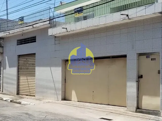 Sobrado com 250m² 2 quartos e 2 banheiros, à venda, no bairro Jardim D Abril em Osasco