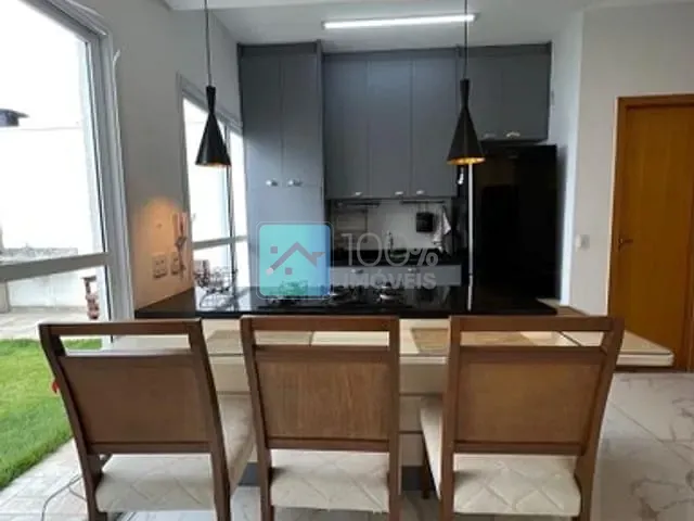 Sobrado com 144m² 3 quartos e 3 banheiros, à venda, no bairro Urbanova em São José dos Campos