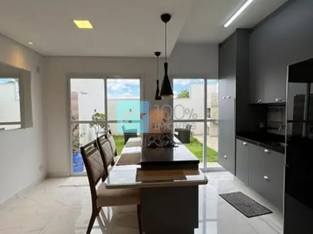 Sobrado com 144m² 3 quartos e 3 banheiros, à venda, no bairro Urbanova em São José dos Campos
