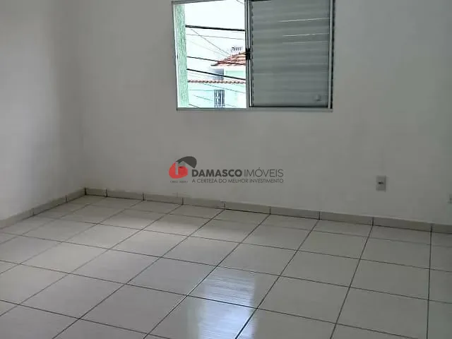 Sobrado com 129m² 3 quartos e 1 banheiro, à venda, no bairro Osvaldo Cruz em São Caetano do Sul