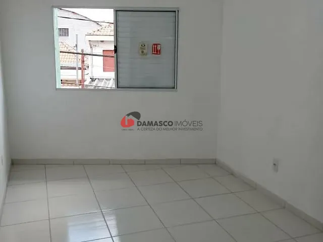 Sobrado com 129m² 3 quartos e 1 banheiro, à venda, no bairro Osvaldo Cruz em São Caetano do Sul