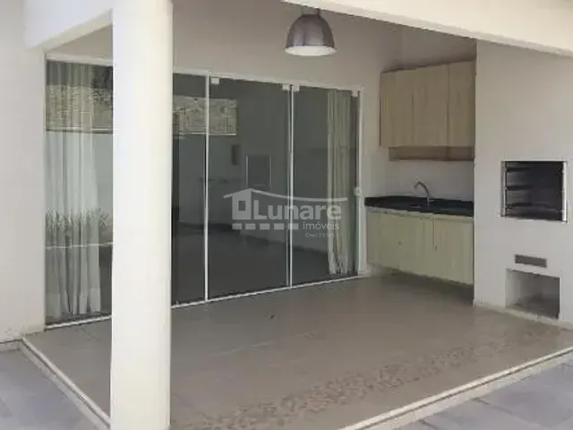 Sobrado 3 quartos e 5 banheiros, à venda, no bairro Vila Oliveira em Mogi das Cruzes