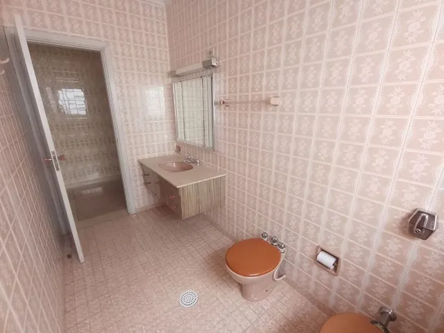 Sobrado com 300m² 2 quartos e 1 banheiro, para alugar, no bairro Água Rasa em São Paulo