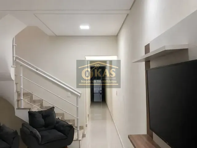 Sobrado com 250m² 3 quartos e 4 banheiros, à venda, no bairro Jundiapeba em Mogi das Cruzes