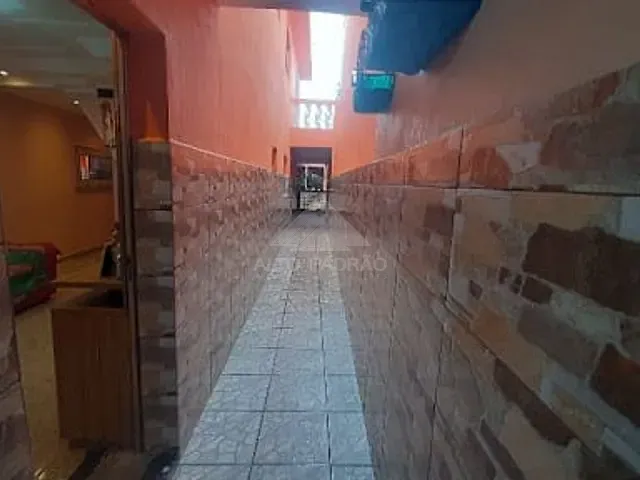 Sobrado com 146m² 4 quartos e 4 banheiros, à venda, no bairro Jardim Rosina em Mauá