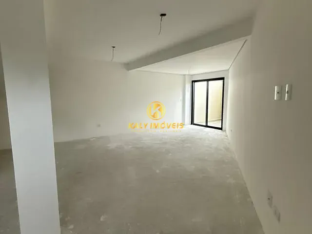 Sobrado com 185m² 3 quartos e 4 banheiros, à venda, no bairro Olímpico em São Caetano do Sul
