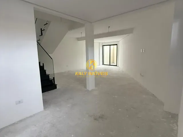 Sobrado com 185m² 3 quartos e 4 banheiros, à venda, no bairro Olímpico em São Caetano do Sul