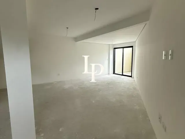 Sobrado com 185m² 3 quartos e 4 banheiros, à venda, no bairro Olímpico em São Caetano do Sul