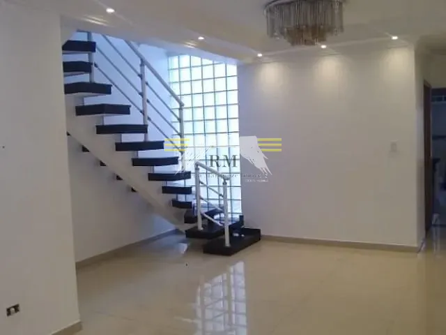 Sobrado 4 quartos e 4 banheiros, à venda, no bairro Jardim Vila Formosa em São Paulo