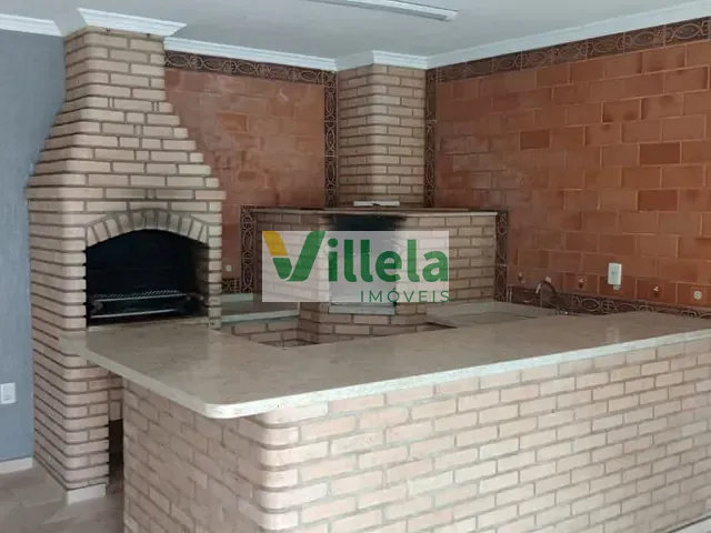 Sobrado com 450m² 3 quartos e 3 banheiros, à venda ou para alugar, no bairro Vila Áurea em Poá