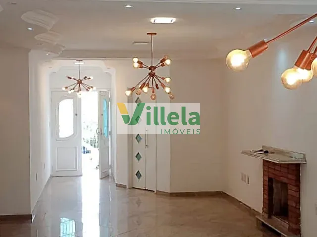 Sobrado com 450m² 3 quartos e 3 banheiros, à venda ou para alugar, no bairro Vila Áurea em Poá