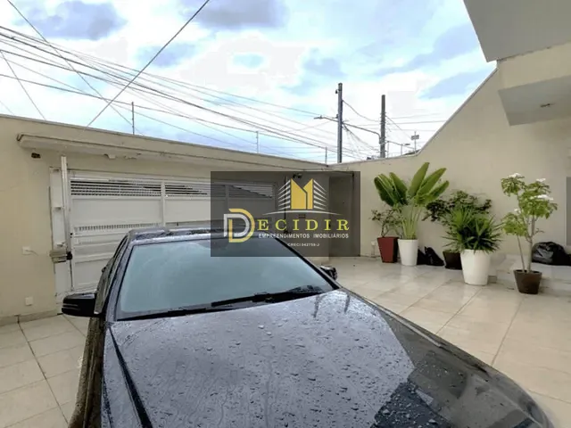 Sobrado 3 quartos e 3 banheiros, à venda, no bairro Vila Santa Helena em Mogi das Cruzes