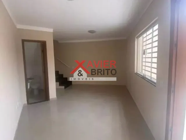 Sobrado 3 quartos e 3 banheiros, à venda, no bairro Vila Carmosina em São Paulo