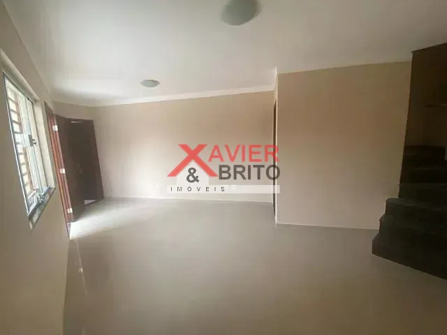 Sobrado 3 quartos e 3 banheiros, à venda, no bairro Vila Carmosina em São Paulo