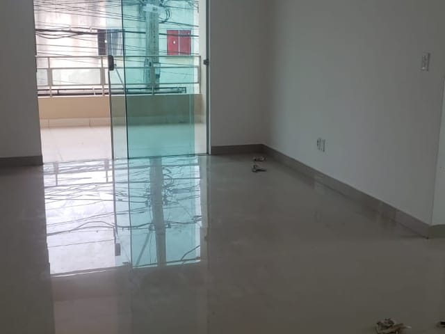 Sobrado com 200m² 3 quartos e 2 banheiros, à venda ou para alugar, no bairro Parque Penha em Campos dos Goytacazes