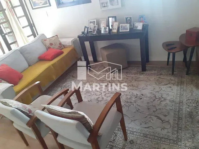Sobrado com 140m² 4 quartos e 2 banheiros, à venda, no bairro Jardim Campo Limpo em São Paulo