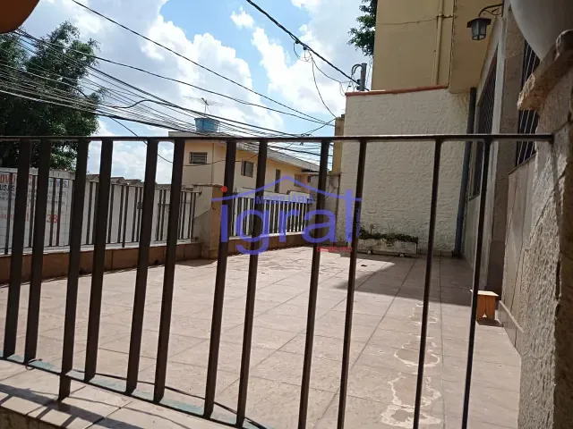 Sobrado com 210m² 3 quartos e 2 banheiros, à venda, no bairro Jardim Oriental em São Paulo