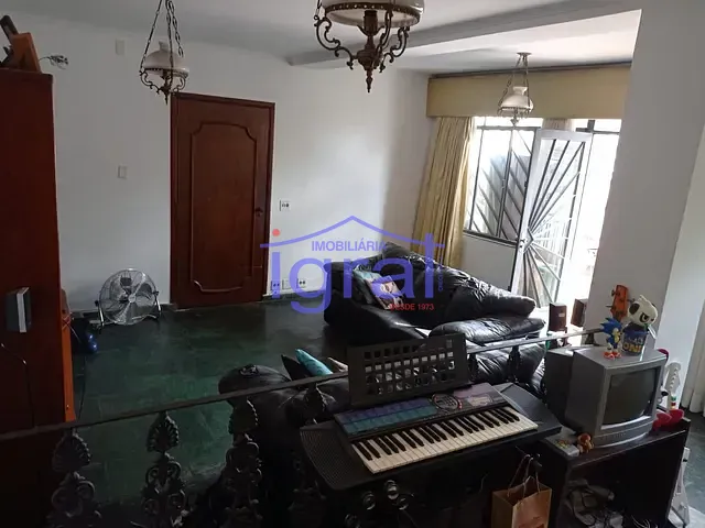 Sobrado com 210m² 3 quartos e 2 banheiros, à venda, no bairro Jardim Oriental em São Paulo