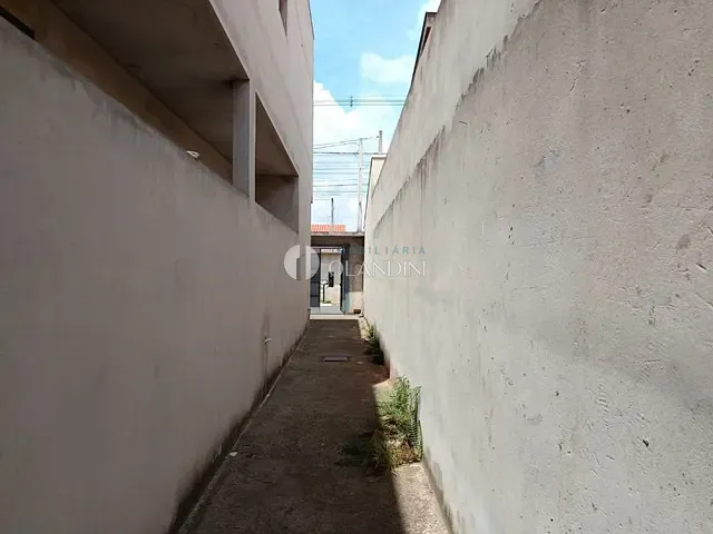 Sobrado com 250m² 6 quartos e 3 banheiros, à venda, no bairro Parque Das Flores em Artur Nogueira