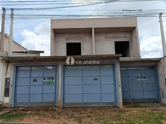 Sobrado com 250m² 6 quartos e 3 banheiros, à venda, no bairro Parque Das Flores em Artur Nogueira