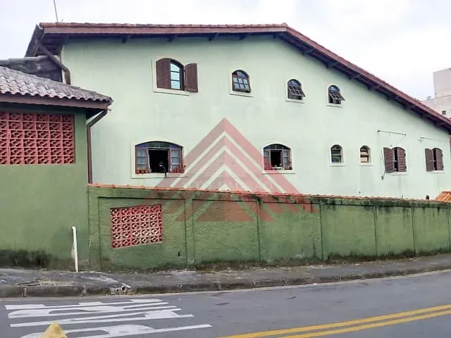 Sobrado com 163m² 5 quartos e 3 banheiros, à venda, no bairro Vila Assis Brasil em Mauá
