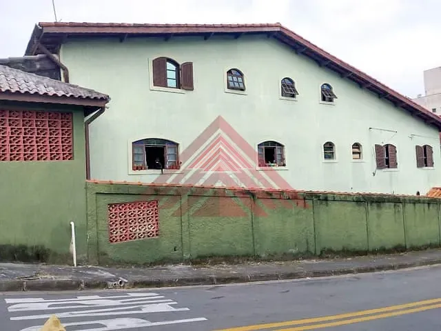 Sobrado com 163m² 5 quartos e 3 banheiros, à venda, no bairro Vila Assis Brasil em Mauá