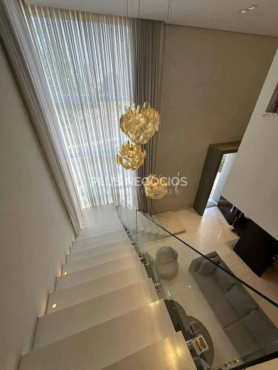 Sobrado, 4 quartos, 397 m² - Foto 2