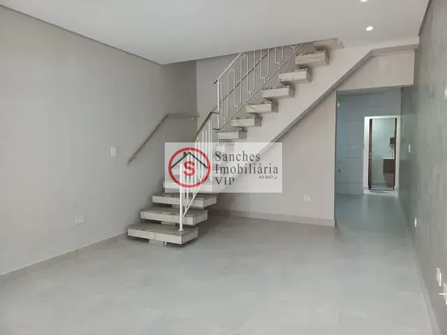 Sobrado 3 quartos e 4 banheiros, à venda ou para alugar, no bairro Quarta Parada em São Paulo