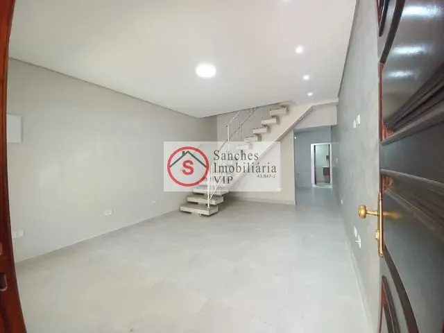 Sobrado 3 quartos e 4 banheiros, à venda ou para alugar, no bairro Quarta Parada em São Paulo