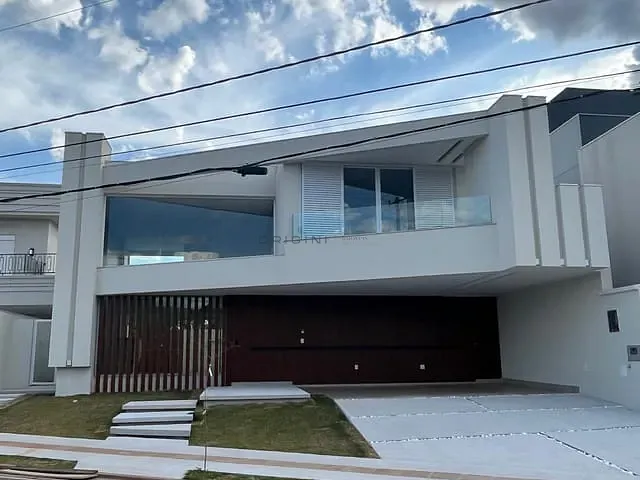 Sobrado com 384m² 4 quartos e 6 banheiros, à venda, no bairro Residencial Damha III em Campo Grande