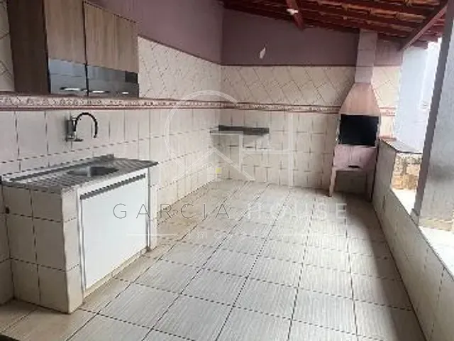 Sobrado com 130m² 2 quartos e 2 banheiros, à venda, no bairro Jardim Heitor Rigon em Ribeirão Preto