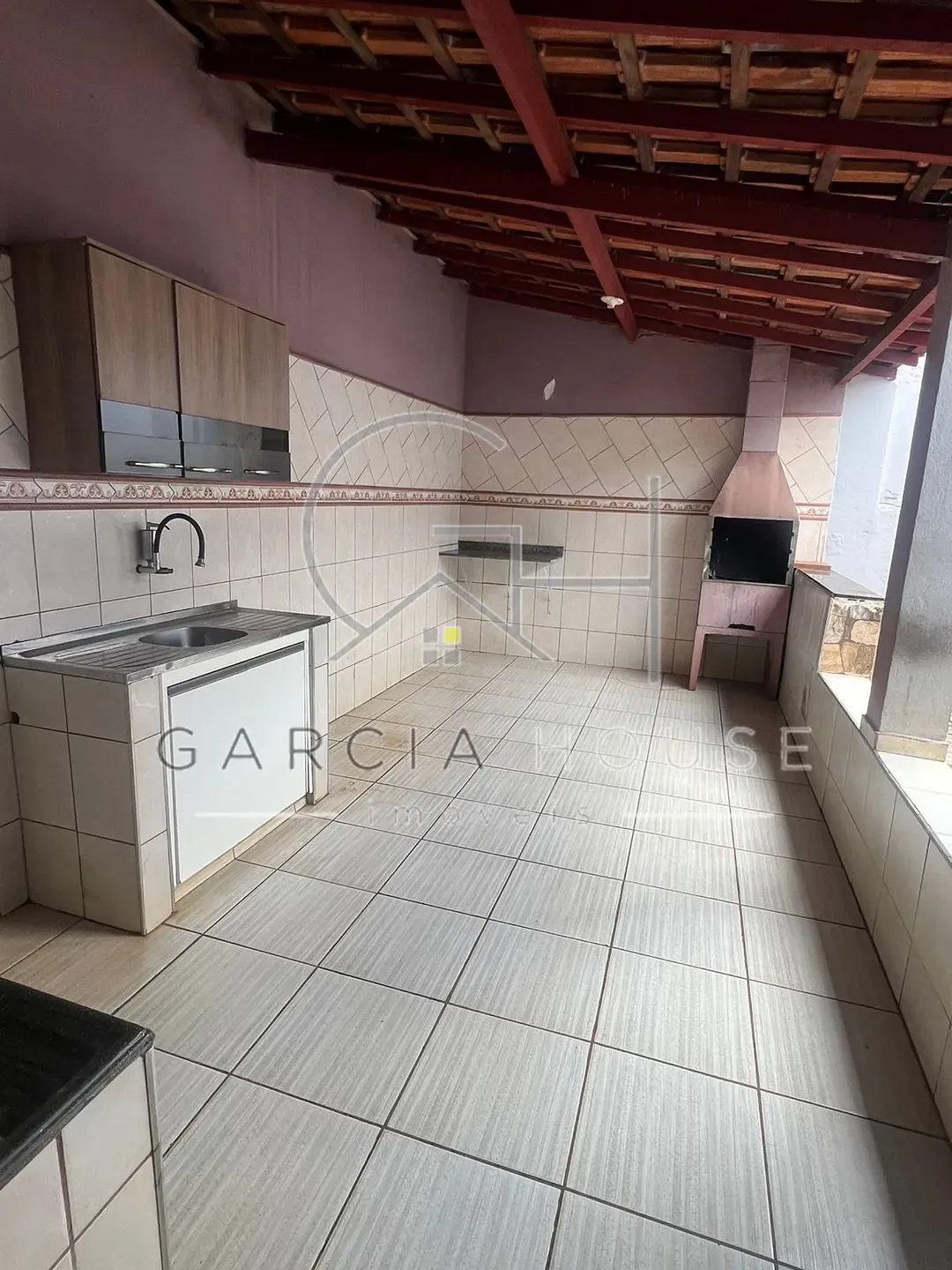 Sobrado, 2 quartos, 180 m² - Foto 1