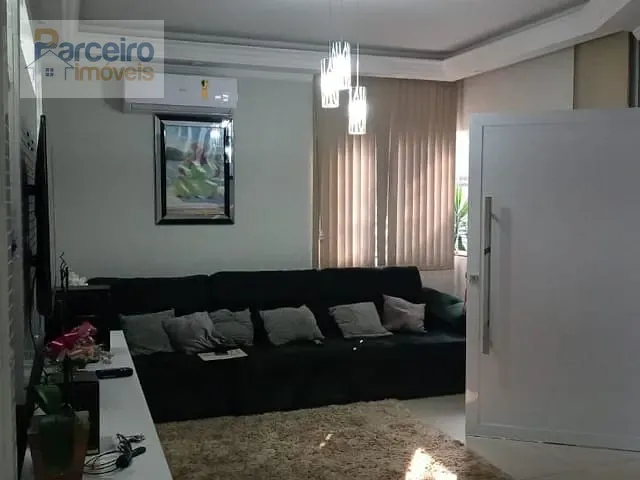 Casa com 136m² 3 quartos e 2 banheiros, à venda, no bairro Vila Curuçá em São Paulo