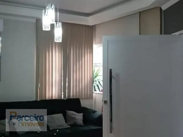 Casa com 136m² 3 quartos e 2 banheiros, à venda, no bairro Vila Curuçá em São Paulo