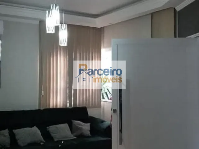 Casa com 136m² 3 quartos e 2 banheiros, à venda, no bairro Vila Curuçá em São Paulo