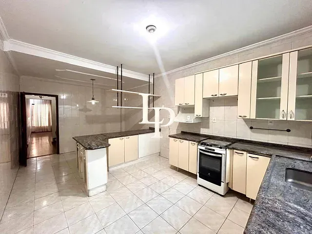 Sobrado com 138m² 3 quartos e 3 banheiros, à venda, no bairro Osvaldo Cruz em São Caetano do Sul