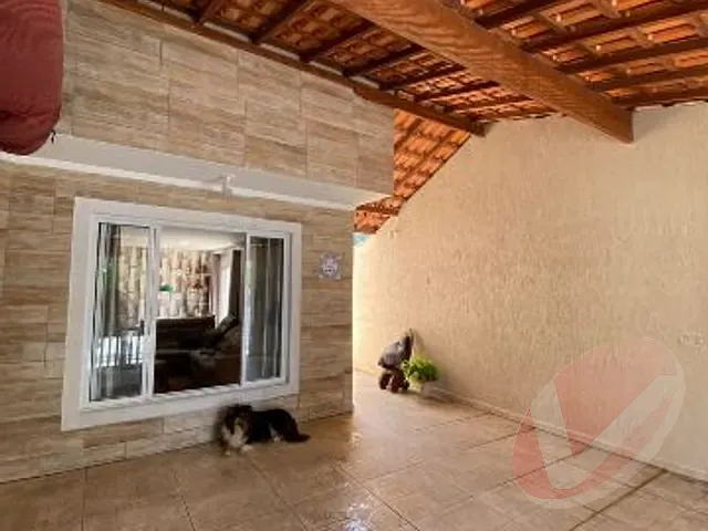 Sobrado com 130m² 3 quartos e 4 banheiros, à venda, no bairro Canto do Forte em Praia Grande