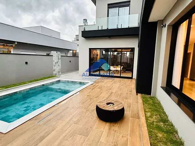 Sobrado com 464m² 4 quartos e 3 banheiros, à venda, no bairro Condomínio Residencial Colinas do Paratehy em São José dos Campos