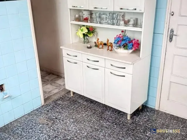 Sobrado com 156m² 5 quartos e 3 banheiros, à venda, no bairro Parque João Maria em Campos dos Goytacazes