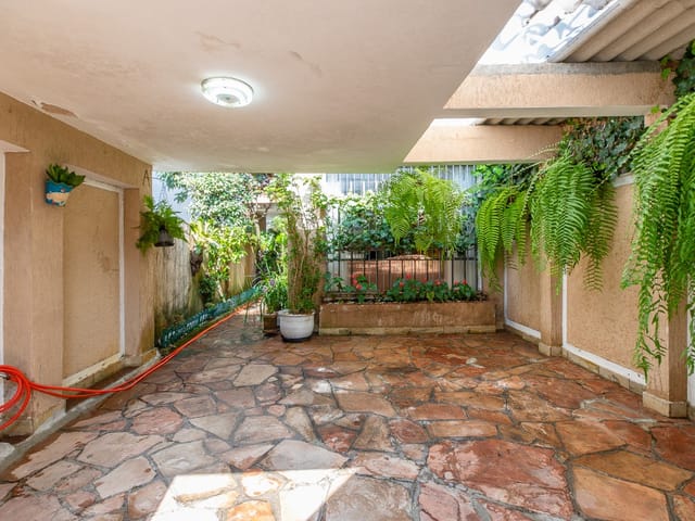 Foto do Sobrado - Sobrado para venda em Brooklin com 4 quartos, sendo 1 suíte, 250m² | Lares e Andares Imóveis