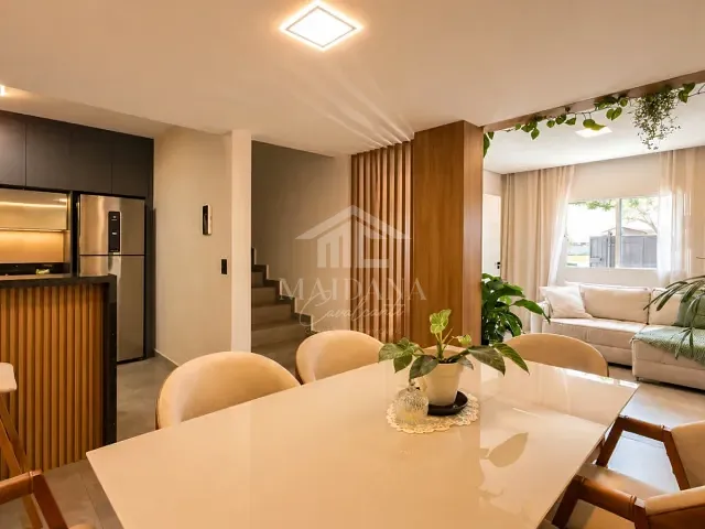 Sobrado com 150m² 3 quartos e 2 banheiros, à venda, no bairro Itália em São José dos Pinhais