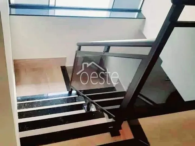 Sobrado com 345m² 3 quartos e 2 banheiros, à venda, no bairro Jardim Vista Alegre em Santa Bárbara D'Oeste