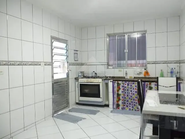 Sobrado com 270m² 3 quartos e 2 banheiros, à venda, no bairro Jardim Mauá em Mauá