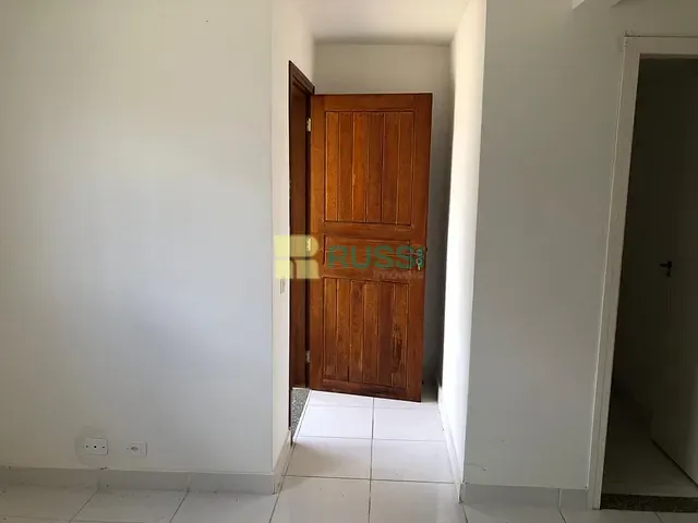 Sobrado com 110m² 3 quartos e 2 banheiros, à venda, no bairro Jardim Paulista em São José dos Campos
