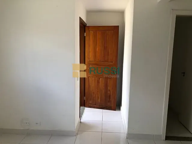 Sobrado com 110m² 3 quartos e 2 banheiros, à venda, no bairro Jardim Paulista em São José dos Campos