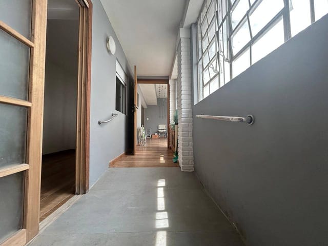 Casa com 155m² 3 quartos e 2 banheiros, à venda, no bairro Centro em Pelotas