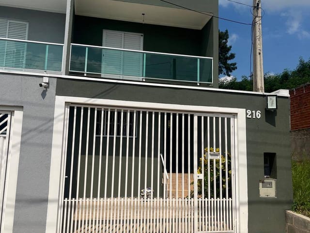 Sobrado com 150m² 3 quartos e 2 banheiros, à venda, no bairro Jardim Novo Maracanã em Campinas